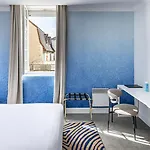 Western Centre Le Grand Hotel 4*