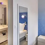 Western Centre Le Grand Hotel 4*