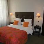 Western Centre Le Grand Hotel 4*