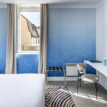 Western Centre Le Grand Hotel 4*