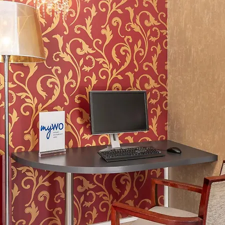 Western Centre Le Grand 푸아티에