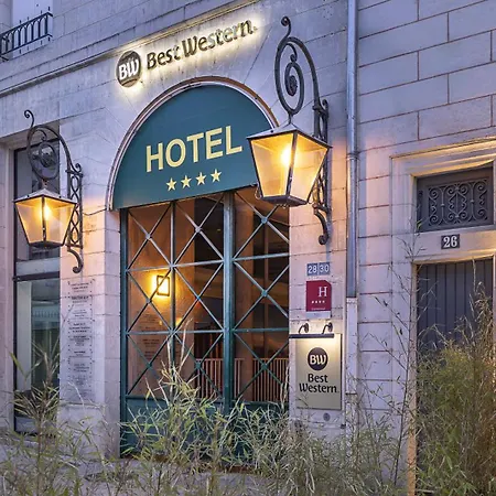 Otel Western Centre Le Grand Puvatya