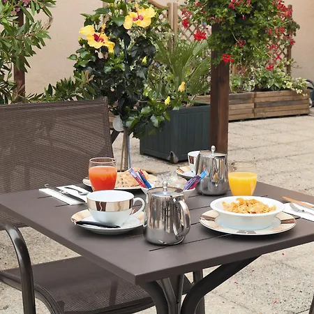 Western Centre Le Grand 푸아티에