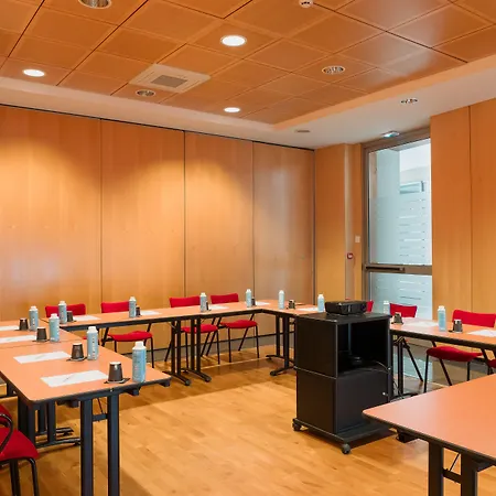 Western Centre Le Grand Poitiers