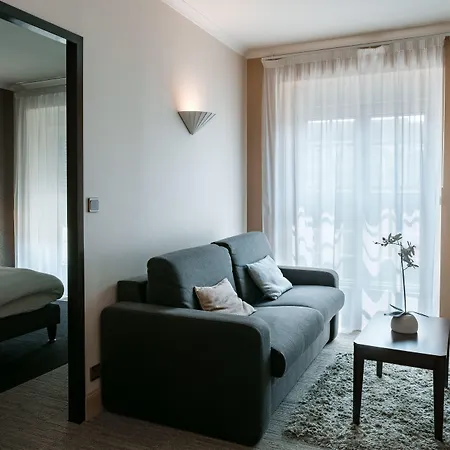 Western Centre Le Grand 호텔 4*