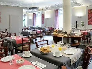 Western Centre Le Grand Hotel 4*
