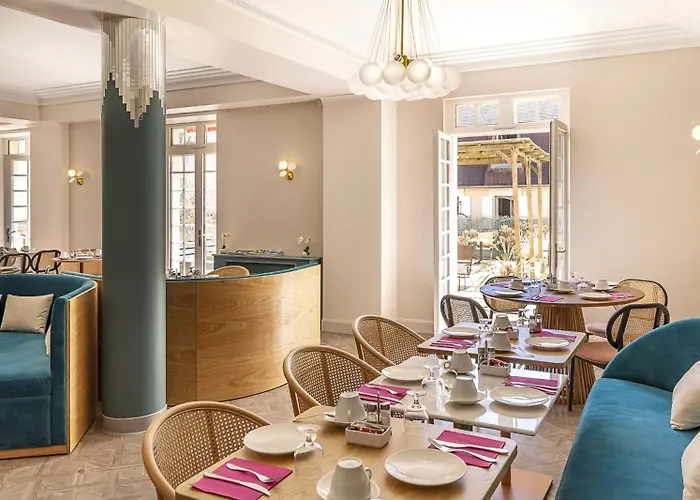 Western Centre Le Grand Otel