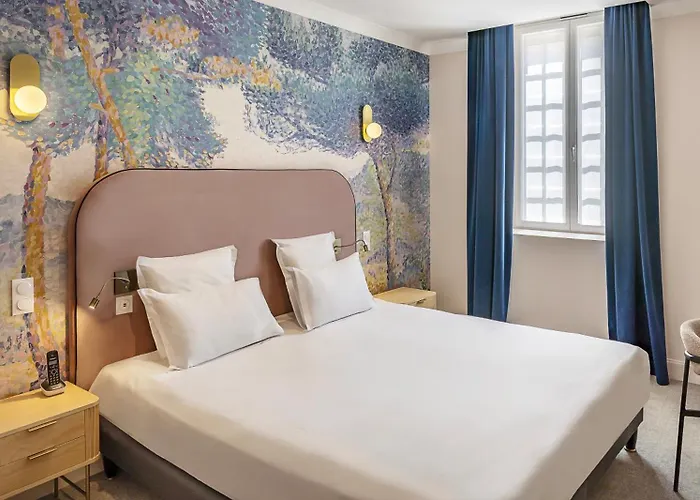 Western Centre Le Grand Otel Puvatya