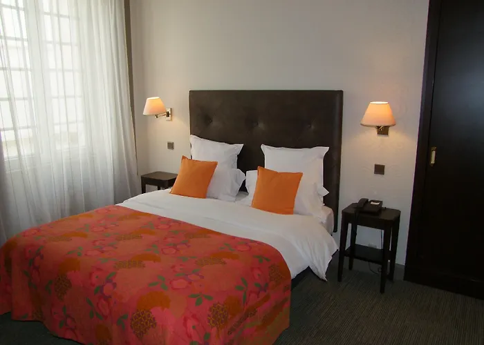 Western Centre Le Grand Otel 4*